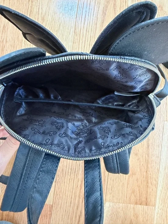 Disney Boutique Minnie Mouse Quilted Mini Backpack Polka Dot Bow - Picture 6 of 6